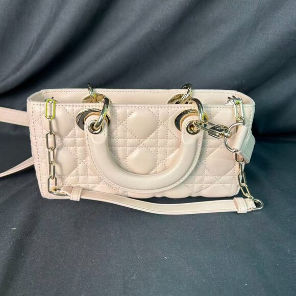 Dior Lady D-Joy Bag – Cream Lambskin with Gold Hardware - Picture 3 of 16